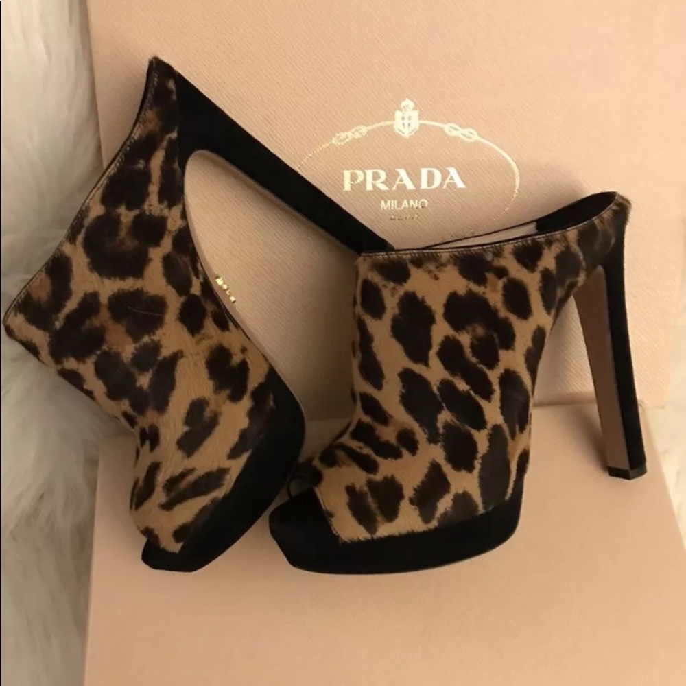 Prada Leopard  Peep Toe Suede Heel Slides 38.5